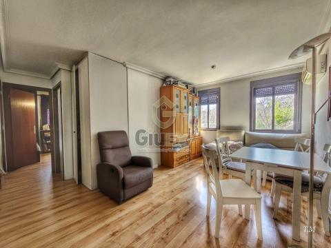 Apartamento con garaje y trastero.