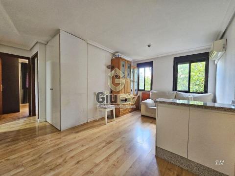 Apartamento con garaje y trastero