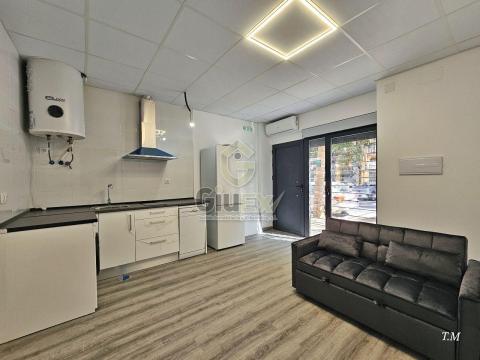 Apartamento turístico con garaje.